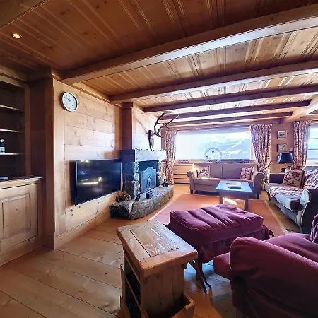 Mettaney 210***** アパート *
